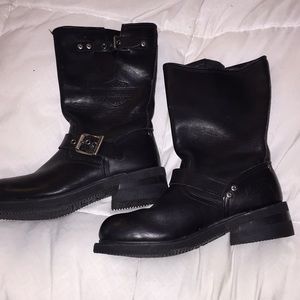 Great condition vintage Harley Davidson boot